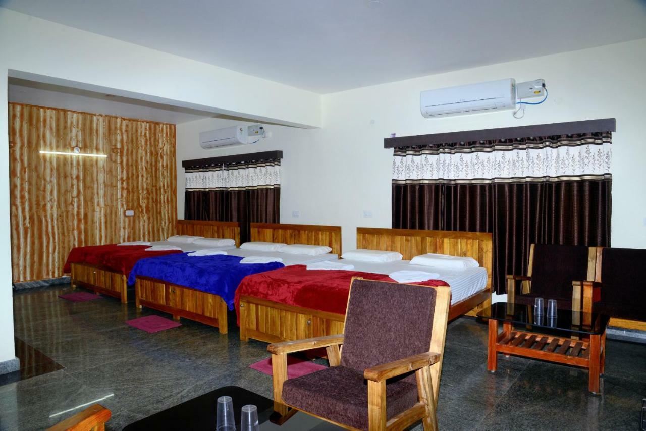 Hotel Souparnika Sāgar Dış mekan fotoğraf